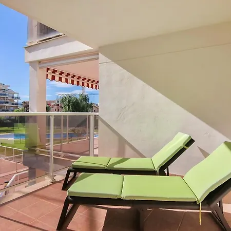 Holiday Apartment *